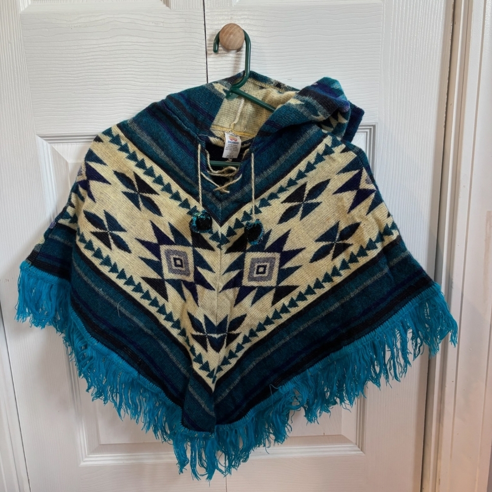 Handmade in Ecuador Alpaca Poncho Sweater Throw Hoodie 6 women's